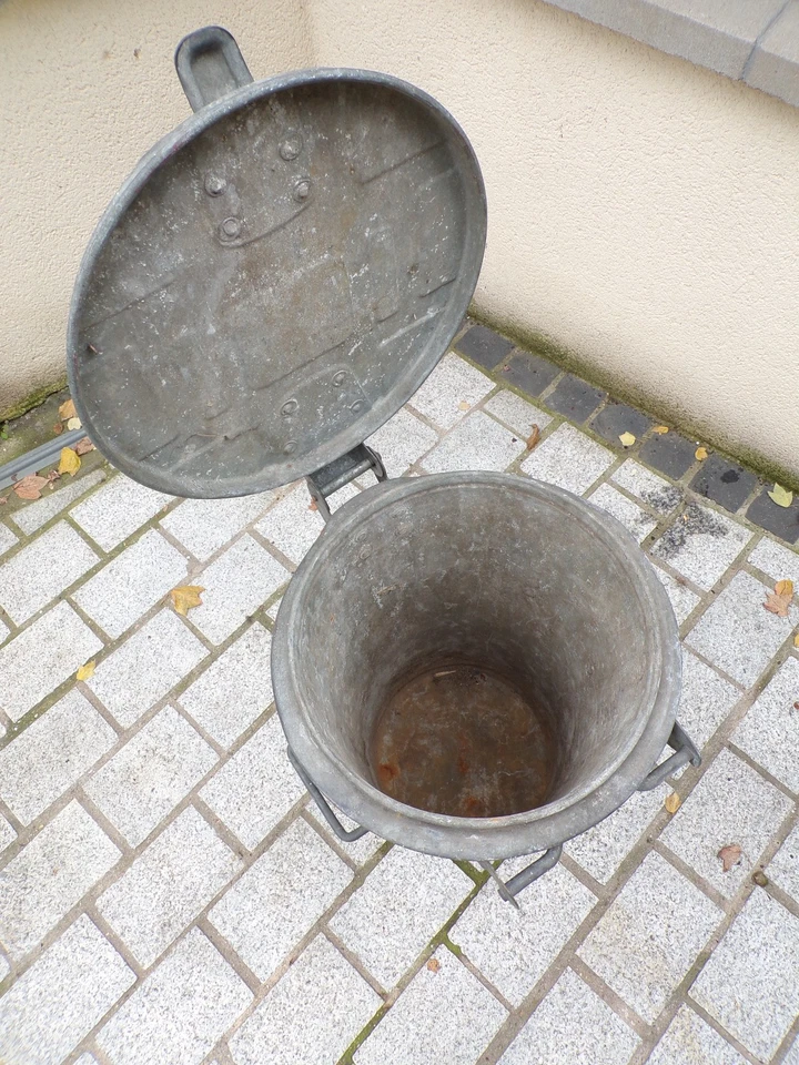 ANCIEN POUBELLE BOULEUSE-ACIER GALVANISé-ZINC-DESIGN 50 60 70 - Photo 4/4