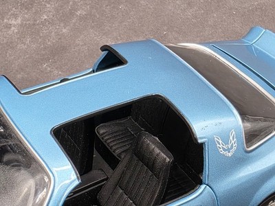 Ertl American Muscle 1977 Pontiac Firebird Trans AM 1:18 Scale