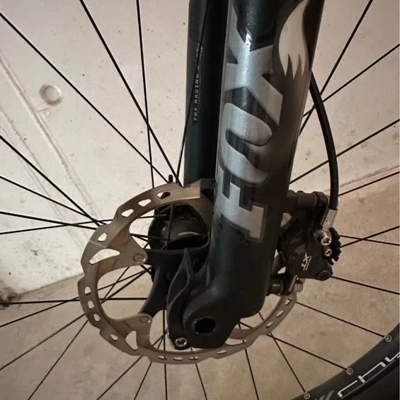 MTB Trek Remedy 9 Aluminio -S- Freni disco Shimano XT - Forcella Fox 34 - 26" - Immagine 2 di 3