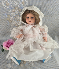 Antike Masse Puppe - Dachbodenfund im Fundzustand