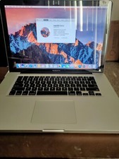 Apple macbook pro 15 inch early 2011 4GB RAM 160GB hd work great core i7 c phot