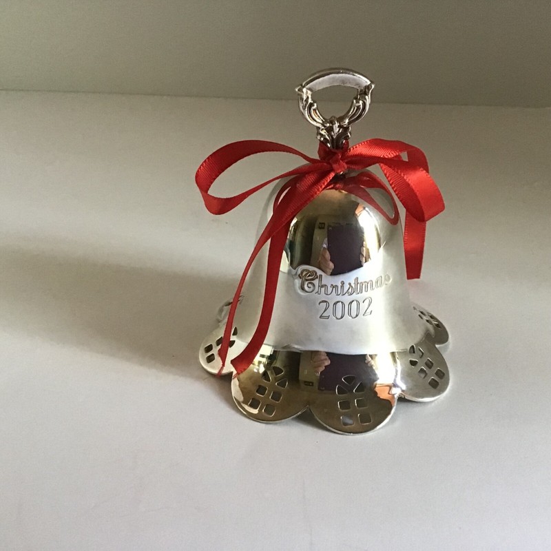 2002 Towle Silversmiths Christmas Bell Silver Plated Limited 23rd Ed Pierced