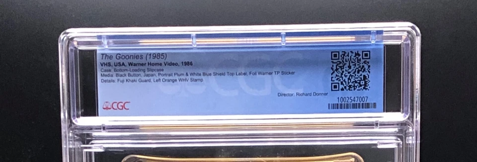 The Goonies (1985) First Print, 1986 VHS 11474, KHAKI Guard - CGC 8.0 - COMPLETE - Image 4 of 4