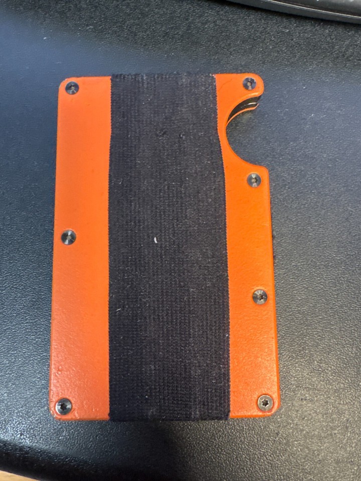 the-ridge-rfid-blocking-men-s-wallet-cash-strap-basecamp-orange-used