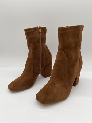 Steve Madden Women s Chestnut Brown Faux Suede Block Heel Booties Size 8
