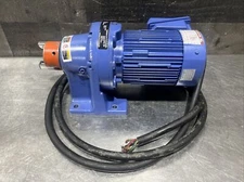 Sumitomo Sm-cyclo CNHM05-6090YC-11 Gearmotor 3ph 1/2hp 230/460v-ac Used Surplus