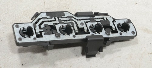 VW Polo 6N2 (99-01) Lampenträger Rücklicht Rückleuchte Re Li #46734-B301