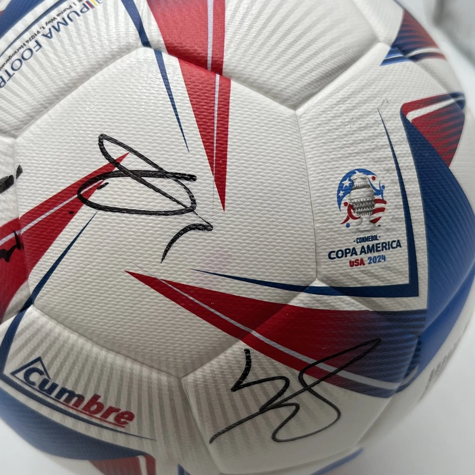 Brazil National Team Signed Soccer Ball V. Junior, Rodrygo, Marquinhos, Gomes - Image 3 of 4
