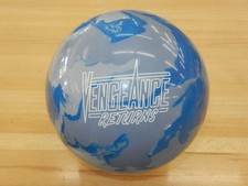 NIB 15# 900 Global Vengeance Returns Bowling Ball - 15.2/3-3.5" Pin/3.62oz TW