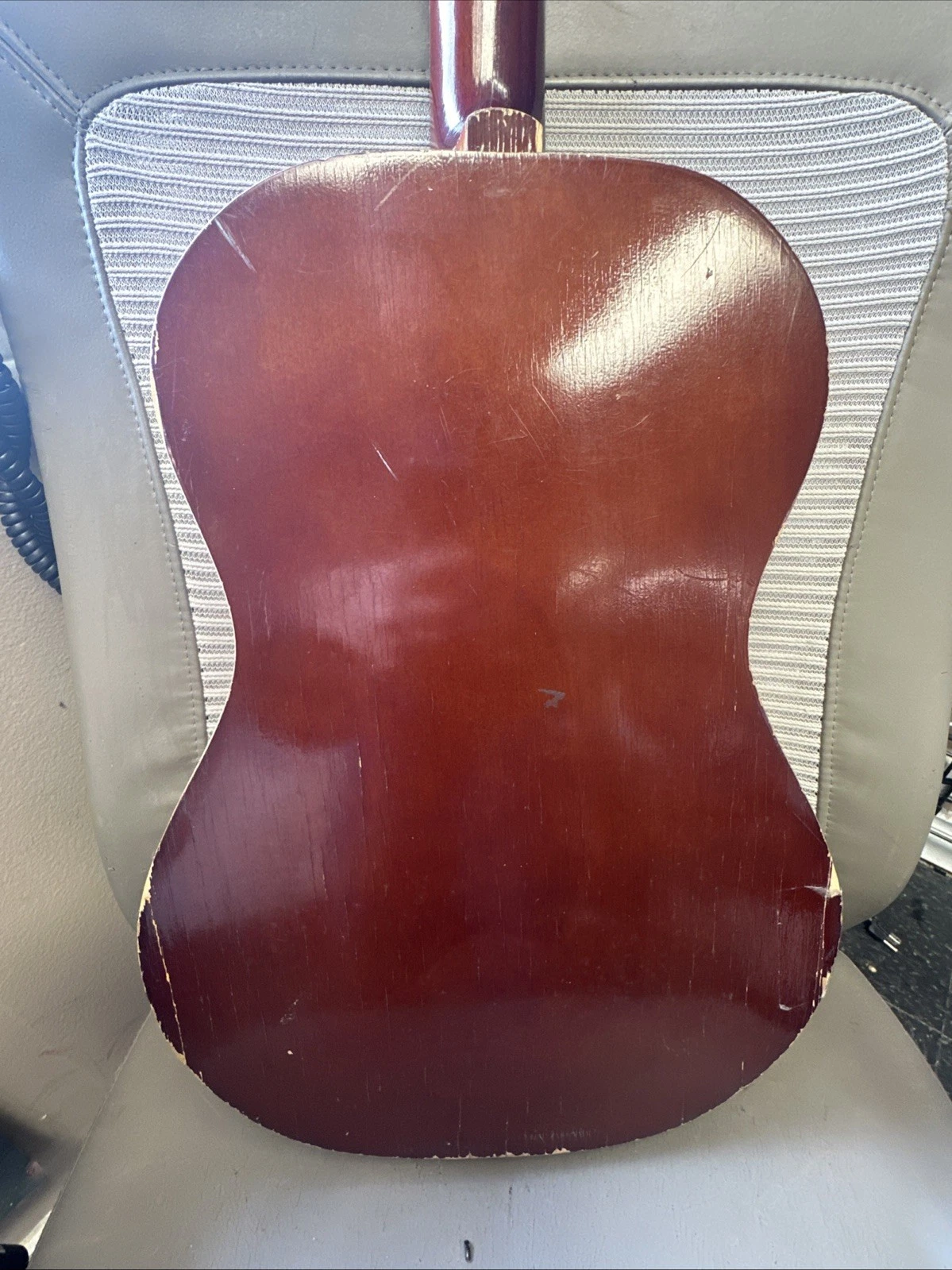Picture 4 of 18