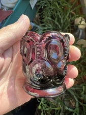 Vintage L.E. Smith Moon And Stars  Amethyst Purple Glass Toothpick Holder 