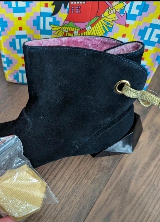 Rare Irregular Choice Black Boots Pixie Playa Bni… - image 10