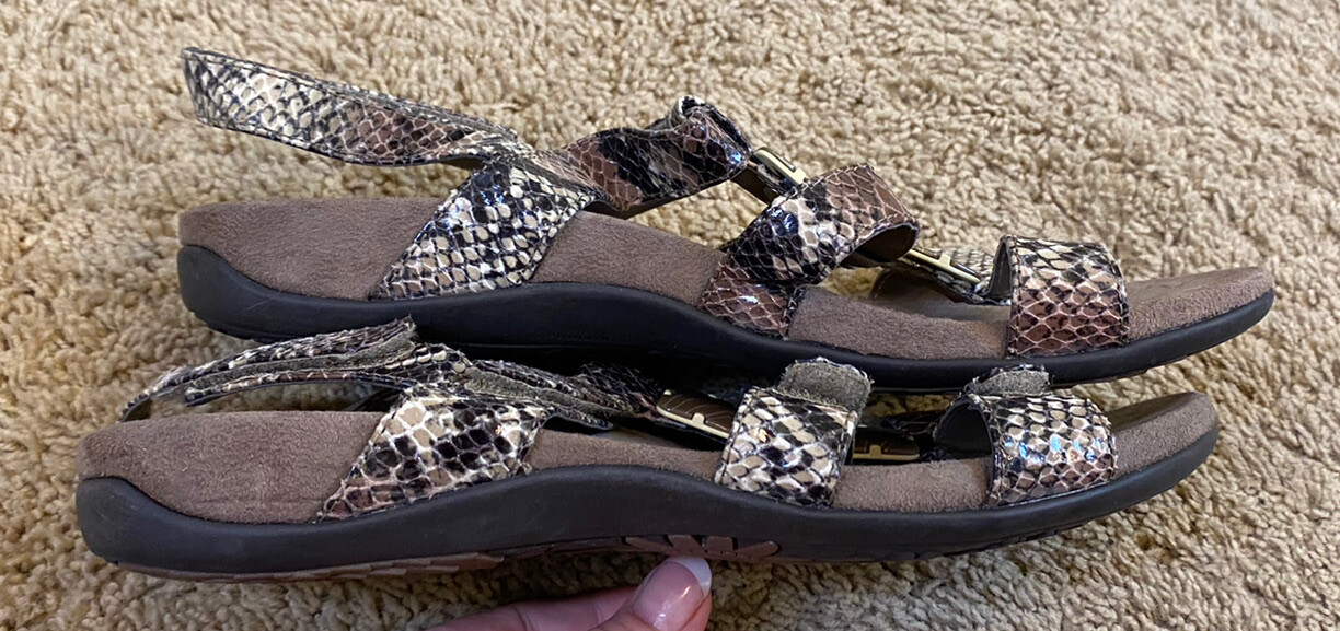 Woman's Vionic Amber Brown Pattern Adhesive Strap… - image 5