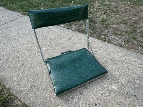 Rare Vintage Retro Green padded 1940s Portable Folding Stadium Seat Chair - Picture 1 of 11