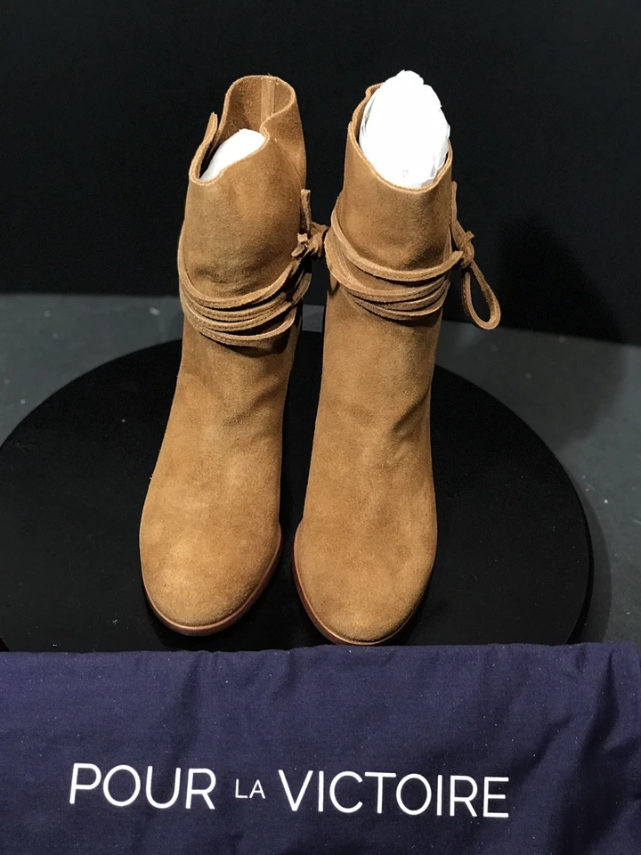 Nuevo POUR LA VICTOIRE Marrón Gamuza Irona Botines Tacón Cilindro Talla US 7 M Foto 3 de 4