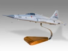 Northrop F-5E Tiger II Swiss Air Force Desk Wood Aircraft Model Small Scale 1/48