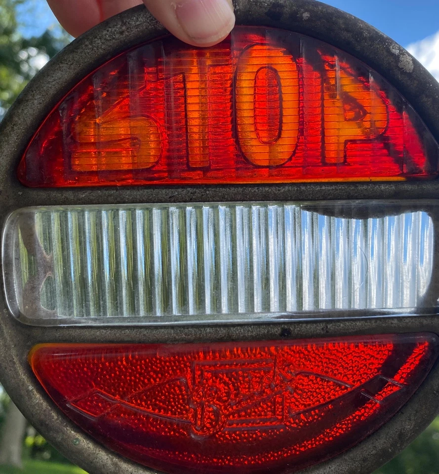 Lámpara de luz trasera antigua vintage Buick 1929 Hot Street Rat Rod Foto 2 de 4