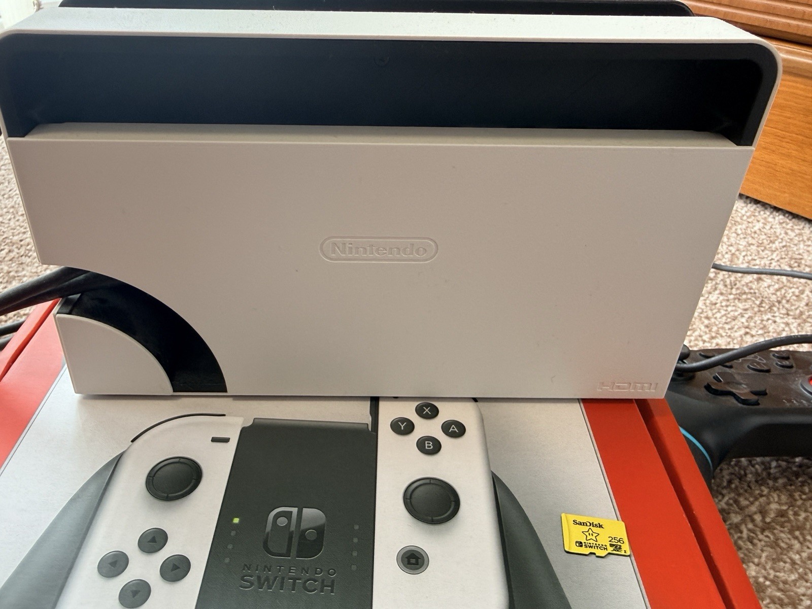 Nintendo Switch OLED Model, 256gb sd card, controller, Pokémon pearl, case