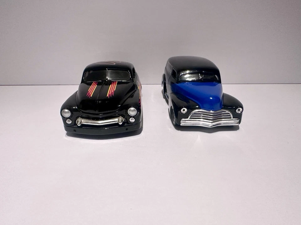 Liberty Classics 1946 Chevy Blue & Rac Champ 49 Mercury 1:24 Limited Edition - Image 4 of 4