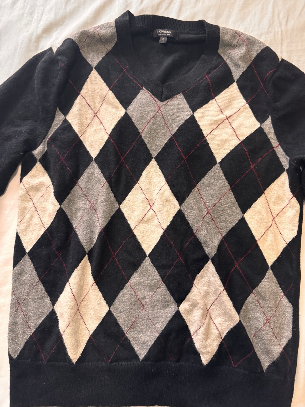 Express argyle V‑neck pullover sweater (cotton–me… - image 1