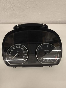 BMW 1er E81 E82 E87 LCI 123d N47S Tacho Kombiinstrument 9187334