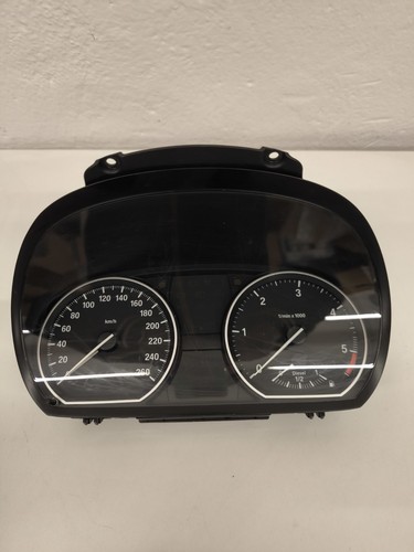 BMW 1er E81 E82 E87 LCI 123d N47S Tacho Kombiinstrument 9187334