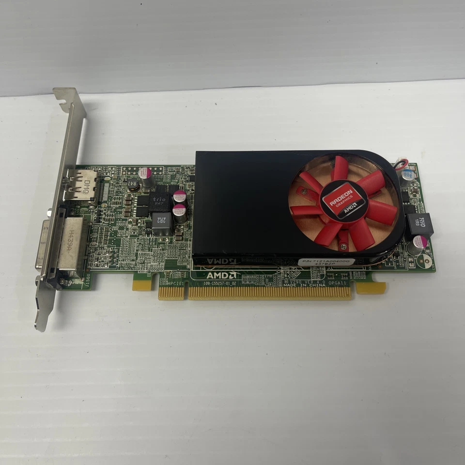 Dell AMD Radeon R7 250 2GB PCIe x16 Windows 10 Video Card DVI DisplayPort C552 - Image 2 of 4