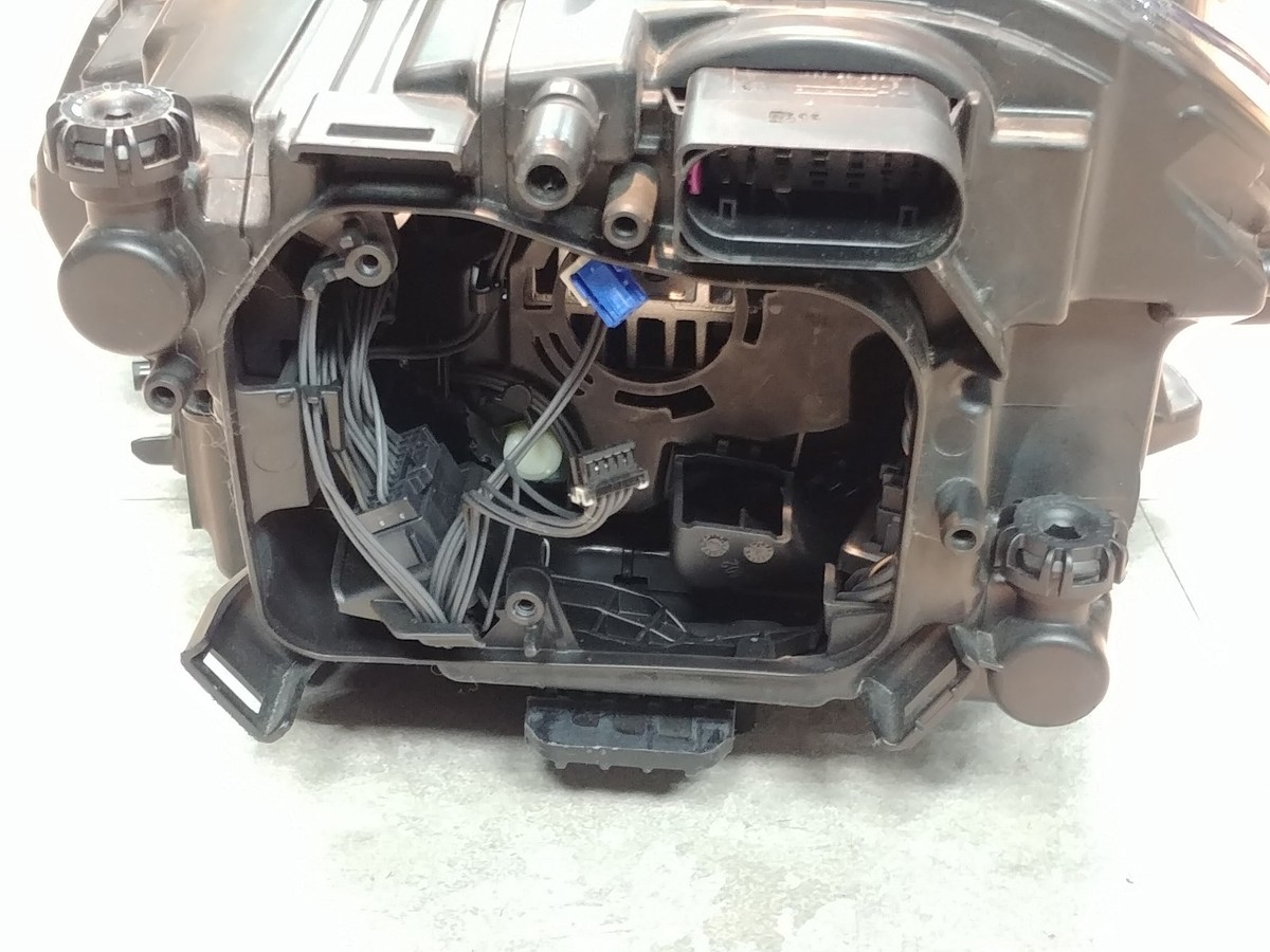 Porsche Macan Turbo GTS Led Headlight RH Right Passenger 