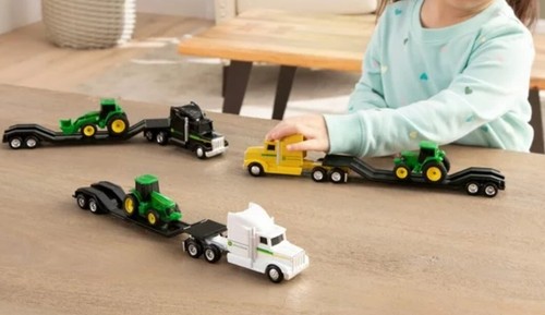New 2021 John Deere Hauler Yellow Semi and Tractor 1:64 #37382 - Picture 2 of 8