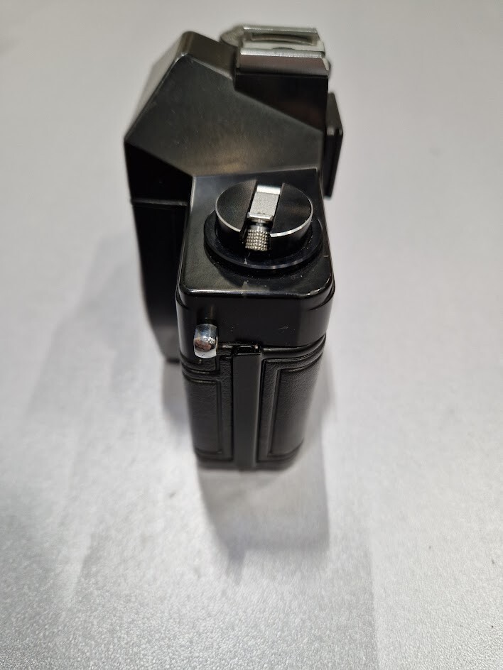 Revue ML 35 mm Film Spiegelreflexkamera nur Gehäuse schwarz für Teile/Reparatur verwendet - Bild 4 von 12