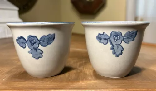 Pair of Pfaltzgraff Yorktowne Custard Cups Ramekins Vintage Stoneware 2.75"-tall