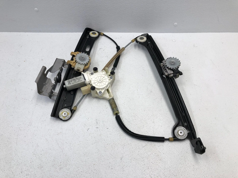 Motor regulador ventana trasera derecha 13-15 BMW F06 650i 640i Gran Coupé 1486 OEM Foto 4 de 4