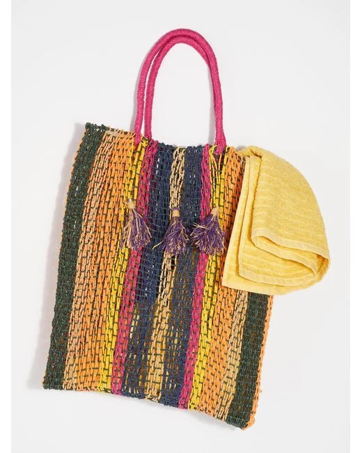 Nuevos bolsos de mano tejidos con borlas arco iris Riviera para mujer FREE PEOPLE AGOTADOS Foto 2 de 4