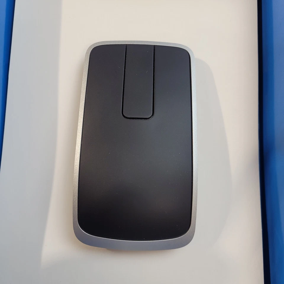 Dell Wireless Touch Low Profile Bluetooth BT 3.0 Mouse WM713 - Image 2 of 4