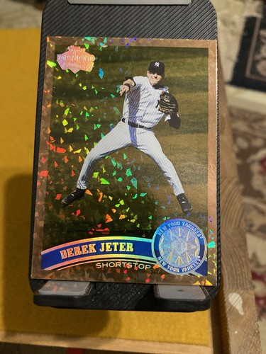 2011 Topps Derek Jeter Cognac Diamond Anniversary NR-MT