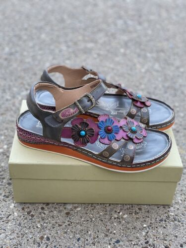 L'Artiste by Spring Step Goodie Grey Floral Sandal Size 42 / 10.5-11