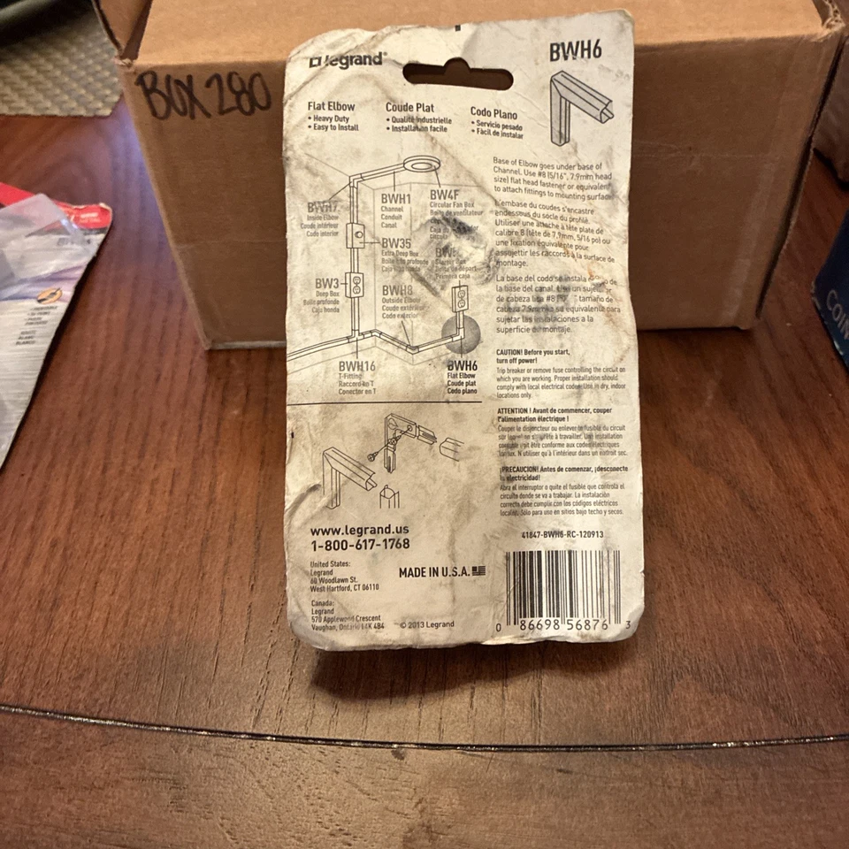 Codo plano cableado en pared Legrand BWH6 - Foto 2 de 2