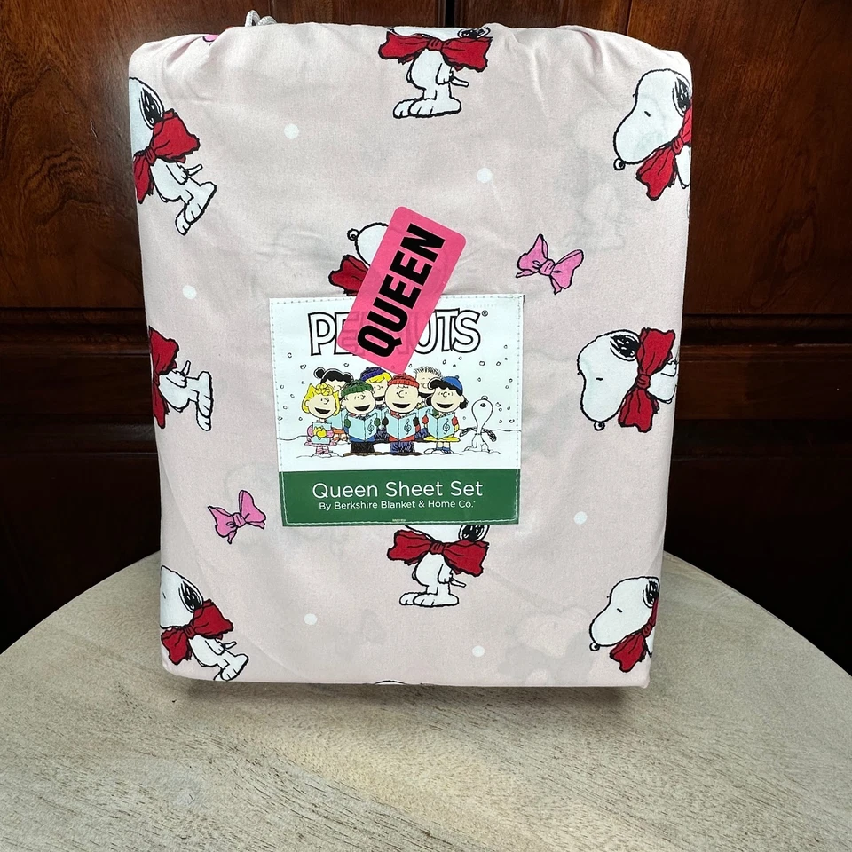 Peanuts Snoopy Bows Queen Sheet Set Pink Berkshire Holiday Christmas Bedding NEW - Image 2 of 4