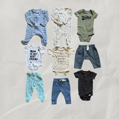 16 Piece Lot of Boys 0-3 Months Clothes Assorted Brands and Styles