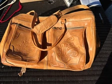 High quality large leather carry/shooting bag-new with tag
