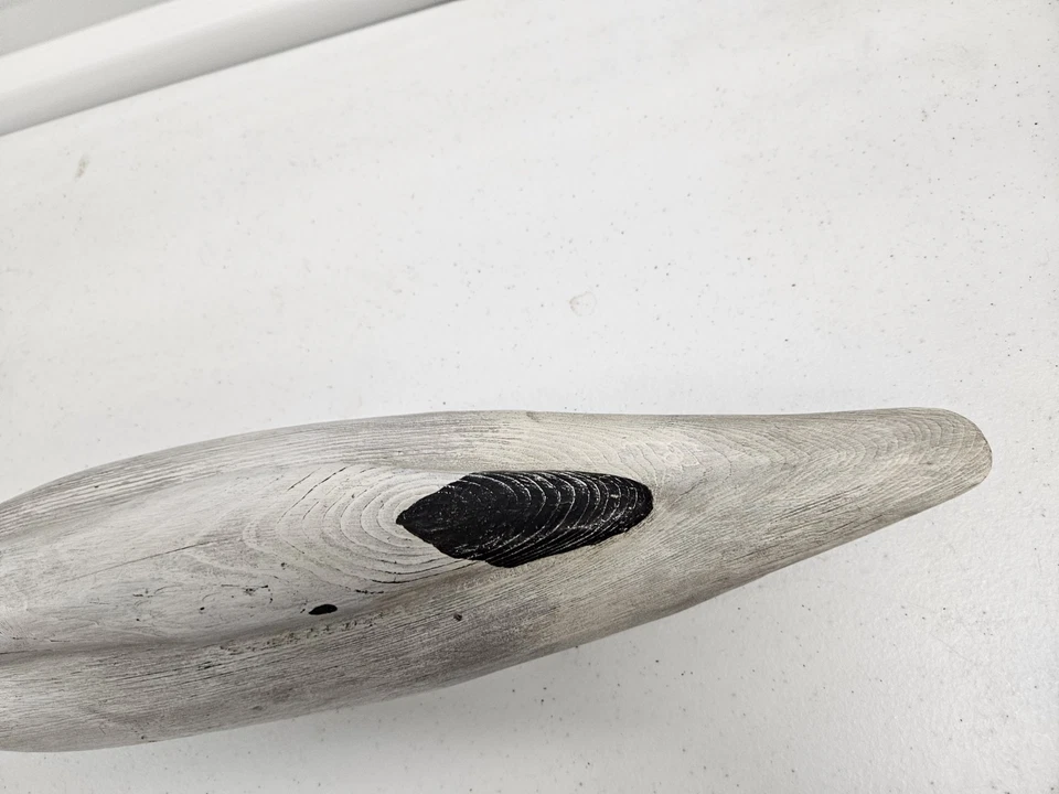 Massive Handmade Wooden Wood Bird Swan Duck Decoy Hunting Signed Unknown 17" - Imagem 3 de 4