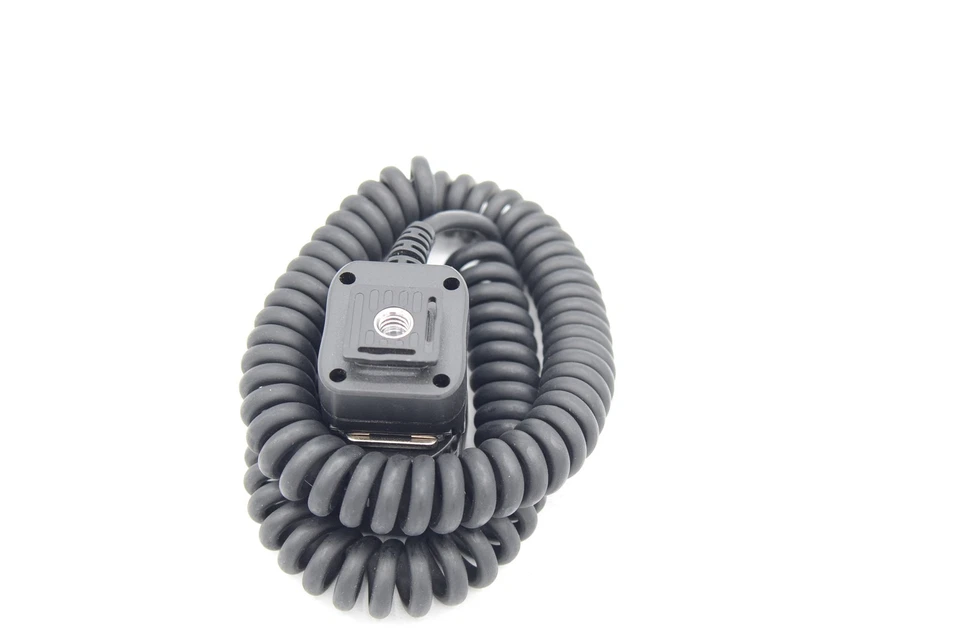 Pixel FC-312 off camera flash cord for Nikon DSLR and Flashgun - Image 3 of 3