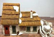 Dept 56 6500-5 Dickens Village  Bob Cratchit & Tiny Tim Cottage Heritage Village