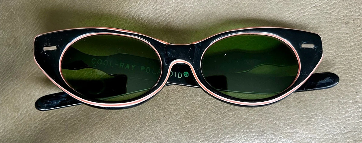 Polaroid Cat Eye Plastic Frame Sunglasses for Women for sale  display picture 1