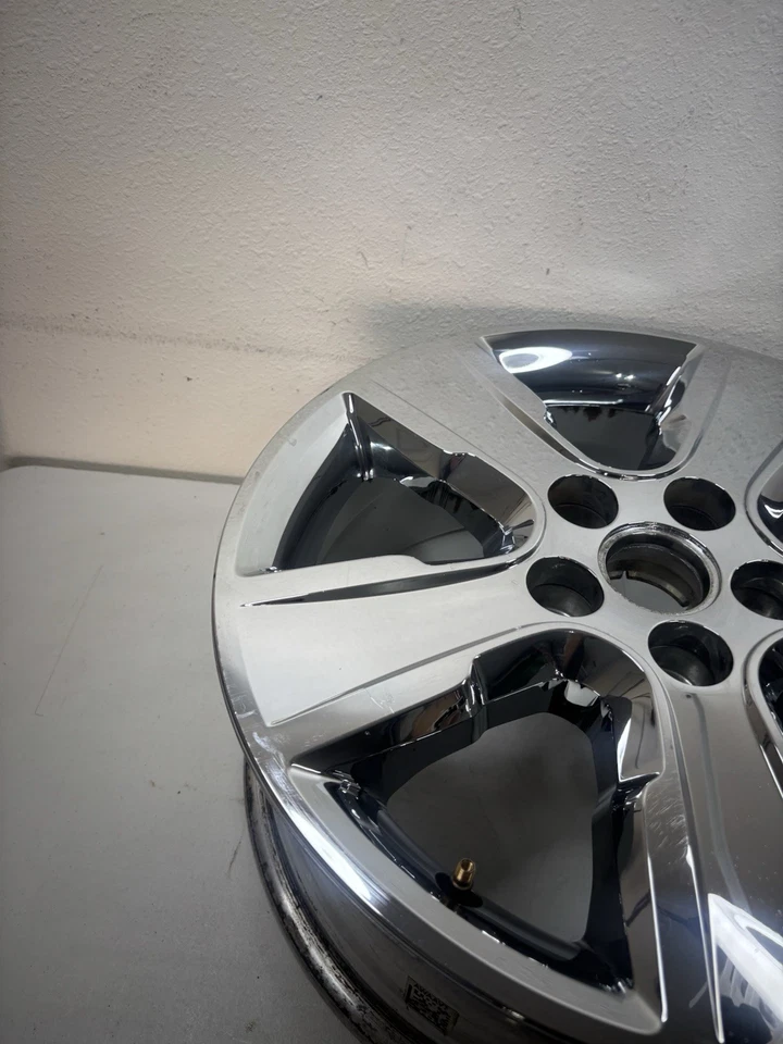 Chevrolet Equinox 2012-2015 Chrome Clad 18" Inch OEM Wheel Rim 9598556 - Image 2 of 4