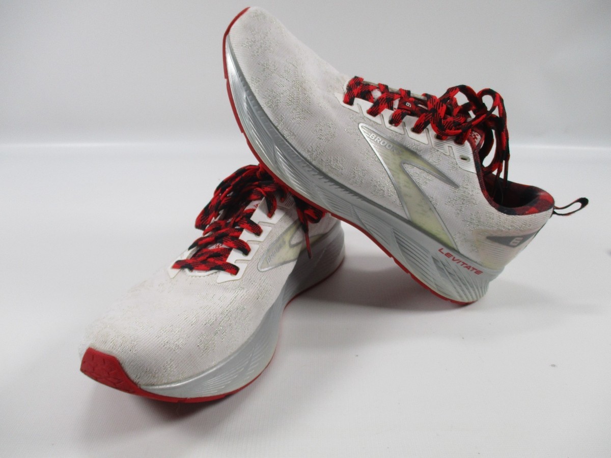 Brooks Levitate 4 Men’s Red White Running Shoes Size 11.5 Brooks Levitate 5 Run Merry Christmas Running | Mercari main image 4