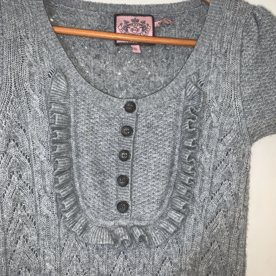 Vestido Suéter Juicy Couture Para Mujer Pequeño Gris Tejido con Cable Lana Cachemira Volantes Foto 3 de 4
