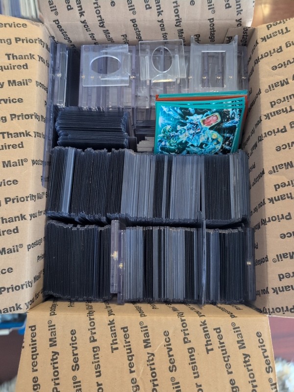 Huge Lot of Top Loaders, Magnet Cases, Pokemon Sleeves, & Separaters. 200+ 