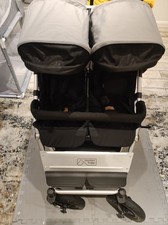 Mountain Buggy Duet V3.2 Silver Warranty 23/01/2028 Excellent Condition
