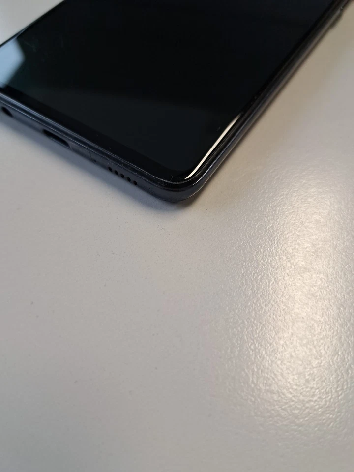 Smartphone Samsung Galaxy A51 SM-A515F/DSN - 128GB Blu Perfetto  - Immagine 2 di 4